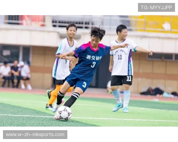 “未来足球之星：全国青少年足球比赛激烈角逐”，2020青少年足球发展论坛