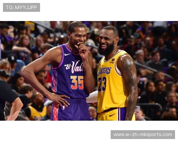 巨星比拼：詹姆斯和杜兰特的巅峰对决！，詹姆斯和杜兰特联手会有多强